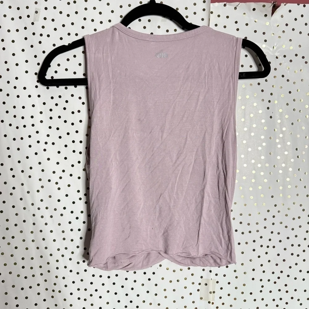 Alo Yoga Sleeveless Twist Front Top